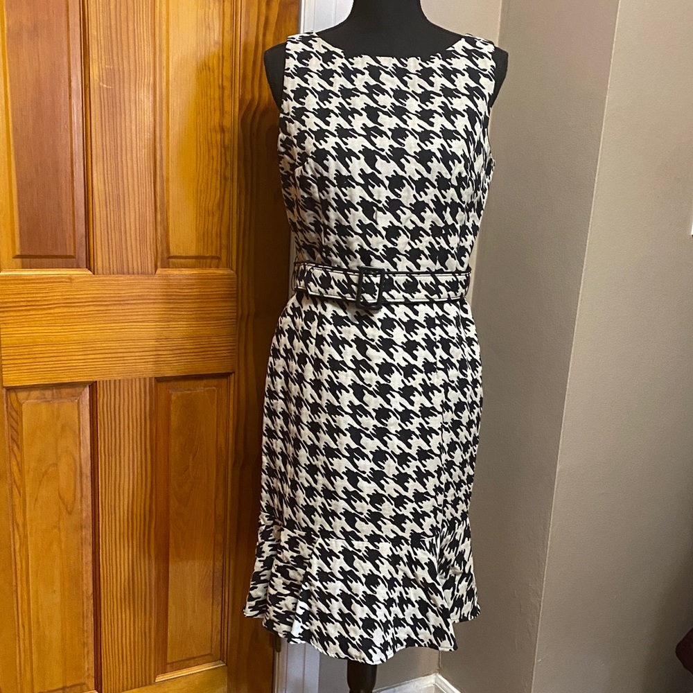 David Meister sleeveless dress